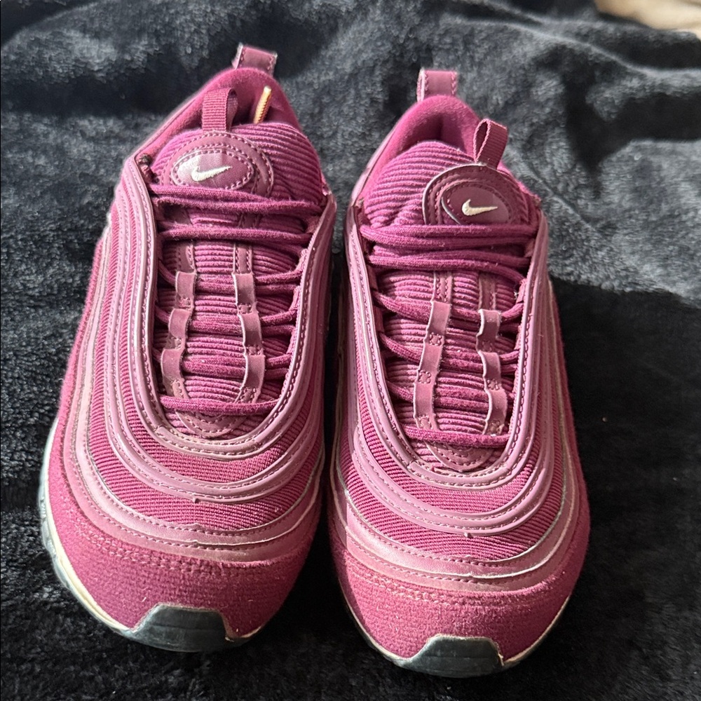 Nike Women's Purple Airmax 97 Sneakers